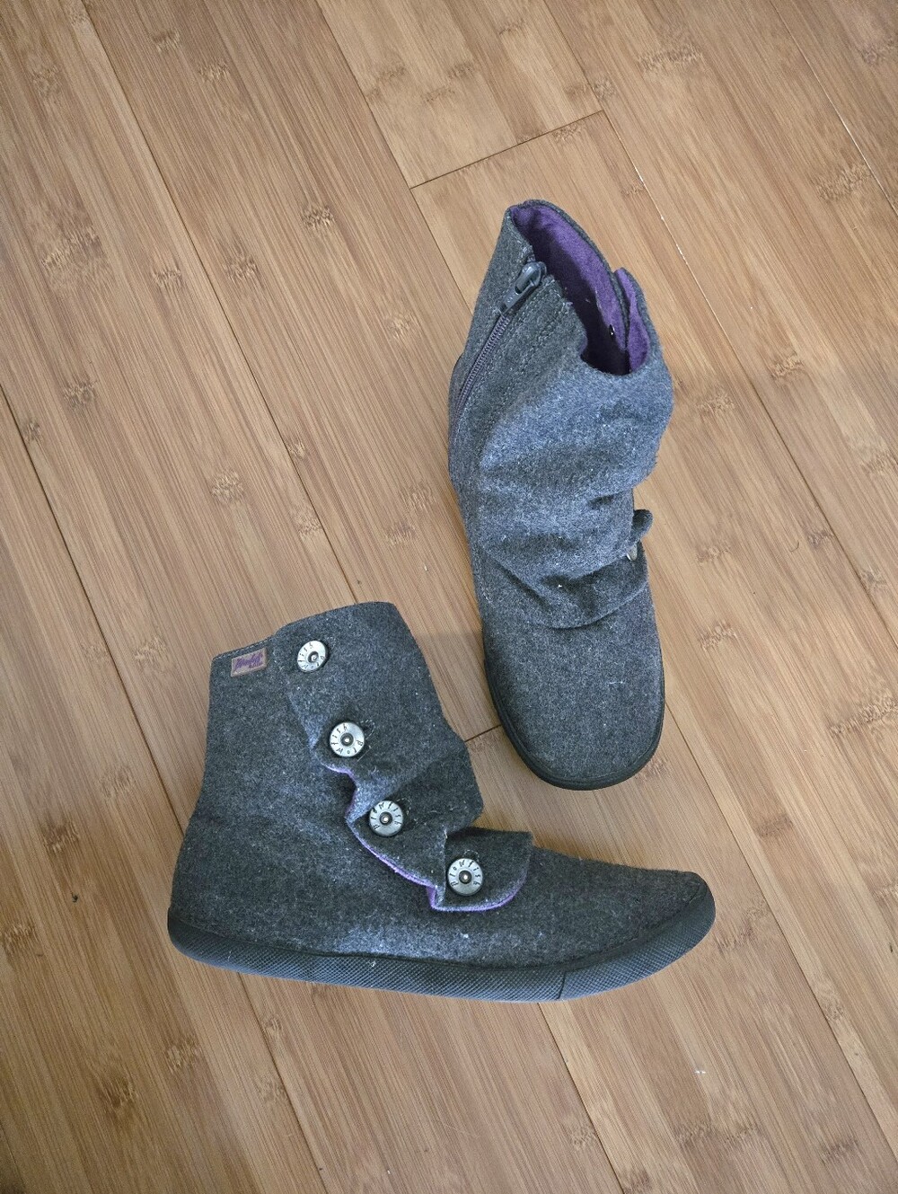 Blowfish Gray Wool Blend Minimalist Button Boots 9